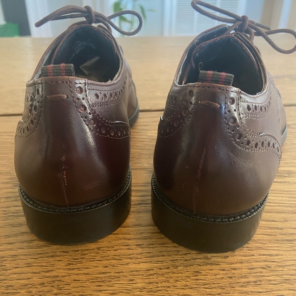 Like new - Cole Haan Captoe Oxfords Dress Shoe M Size 8 - Picture 4 of 6
